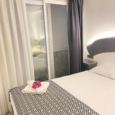 Casa Tua Butik 酒店 *